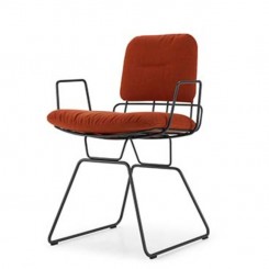 Girsberger Kufenstuhl Alambre konfigurierbar 