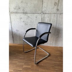 Freischwinger 442  Leder Ausstellungsstück 