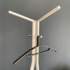 Cascando Kleiderbügel Plus basaltschwarz 1027.b 