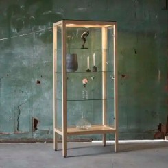 Glimakra Link Vitrine freistehend, beleuchtet, konfigurierbar 