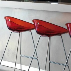 Pedrali Gliss 902 Barhocker mit rot-transparenter Sitzschale 