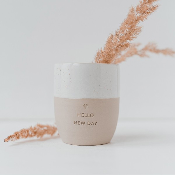 Eulenschnitt Steingut Becher Tasse Hello New Day 