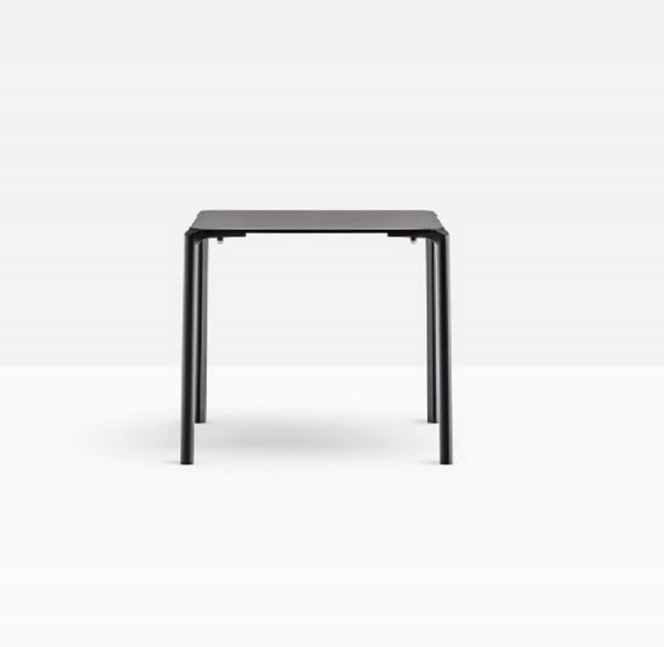 Pedrali Jump Tisch TJ4 79x79_schwarz_quadratisch