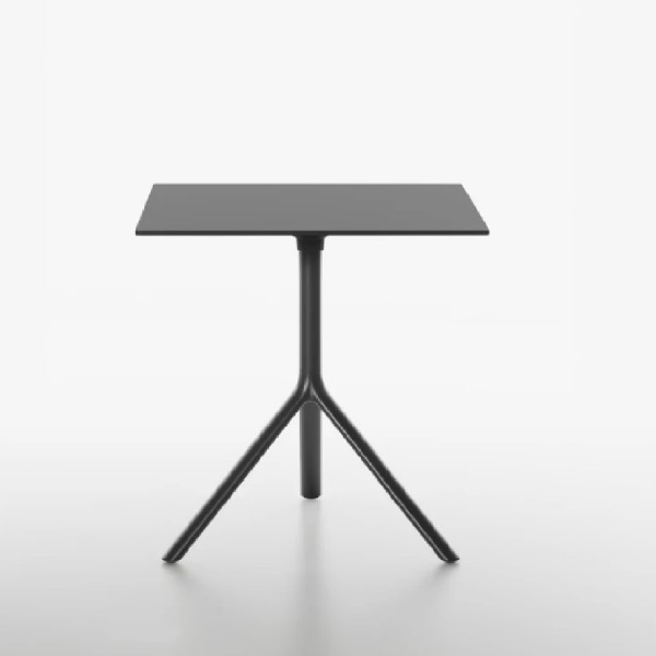 Plank Miura Tisch 9580-01, 70x70 cm, Höhe 73, konfigurierbar 