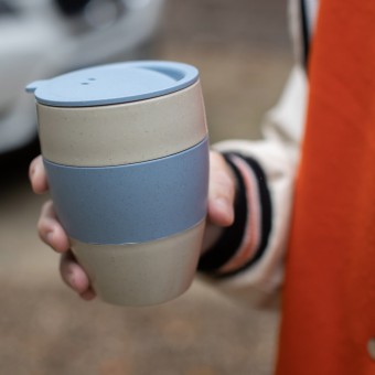 Koziol AROMA TO GO Thermobecher für den Kaffe to go | im aoshop.de online  kaufen